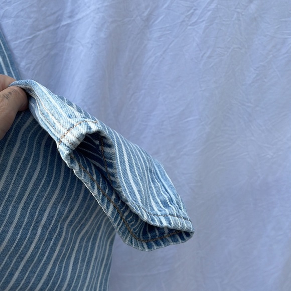 American Eagle Pinstripe Paperbag Waist Button Up High Waist Jeans Size 8 Short - Picture 7 of 11